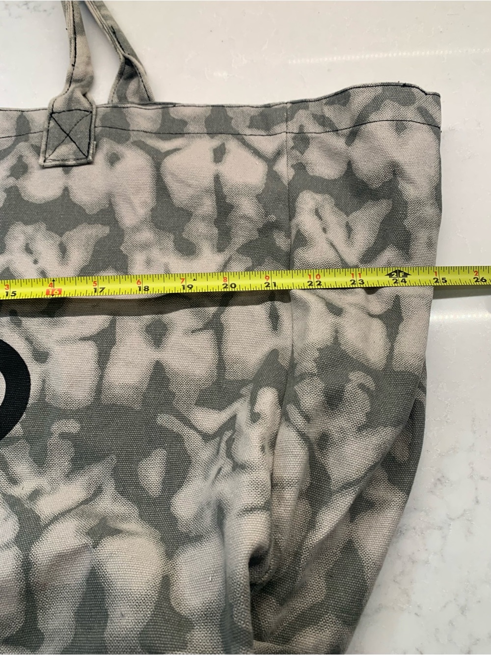 ALO Yoga Gray Tie-Dye Canvas Beach Large Bag Tote - Picture 6 of 8